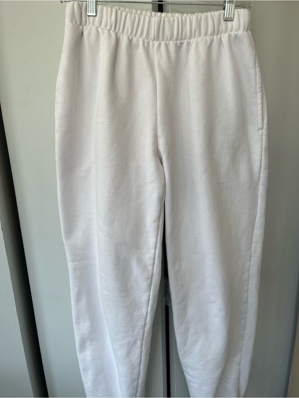 Brandy Melville John Galt Rosa White Sweatpant- One size- White fleece